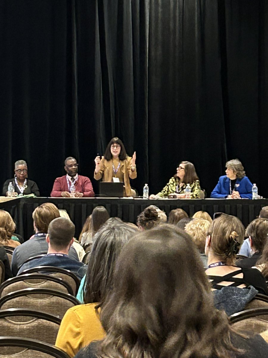 JaimeP13's tweet image. Day 1 of #PlainTalkNOLA and already in the presence of amazing researchers! #JudiDodson #AntonioFierro #LucyHartPaulson, #KareemWeaver, #JulieWashington, #MaryanneWolf, #ElsaCardenasHagen and the day isn’t even over!