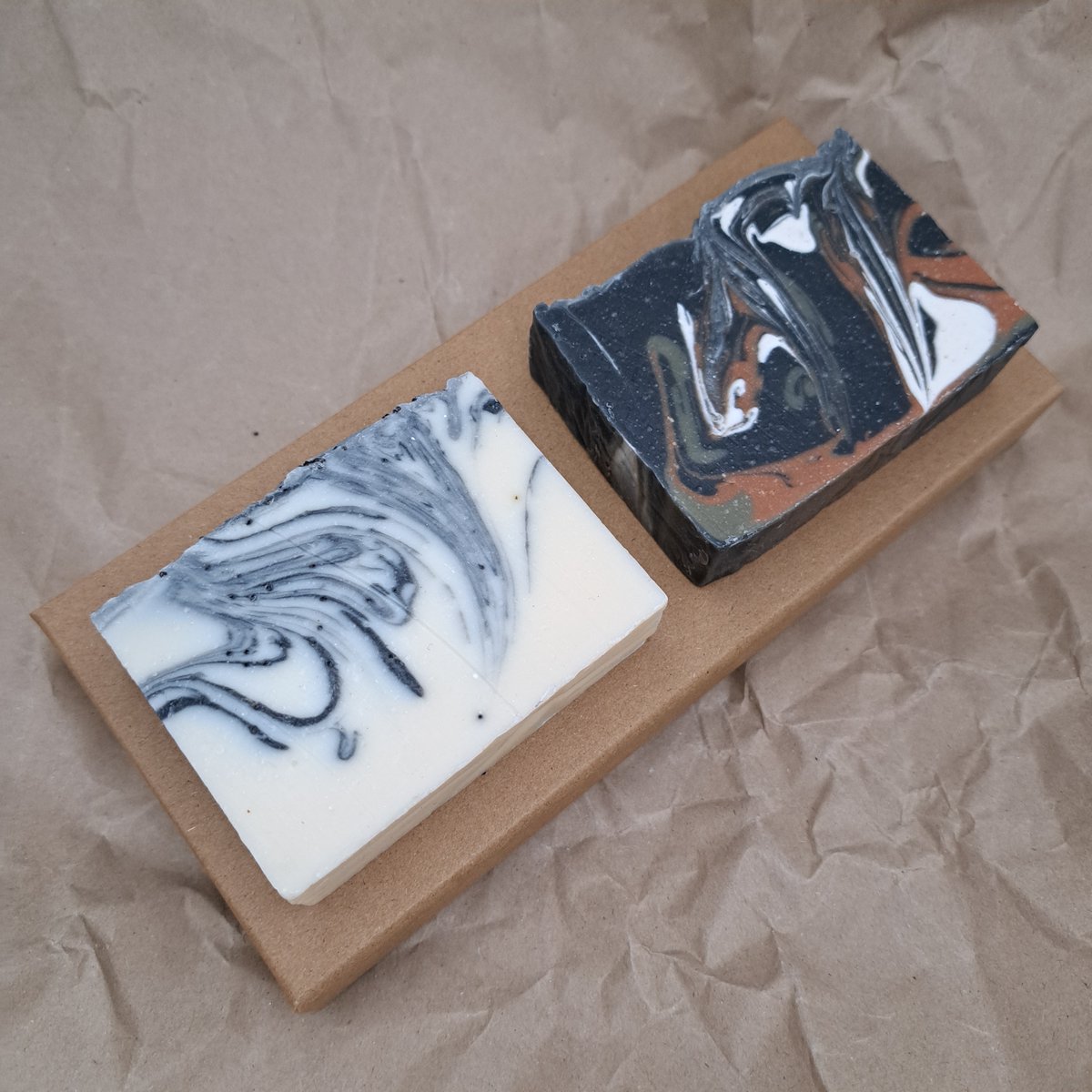 AfriArtisan's tweet image. Mint and Charcoal Natural Soap Wellness Gift Box Gift Wrapped with Barkcloth

afriartisan.etsy.com/listing/163060…

#HandmadeHour #giftforhome #Gift #SocEnt #SEO #craft #onlinecraft #etsysale #etsygifts #UKGiftHour #shopsmall #supportsmallbusiness #shopindie #Soap #Barkcloth #Natural #Beauty