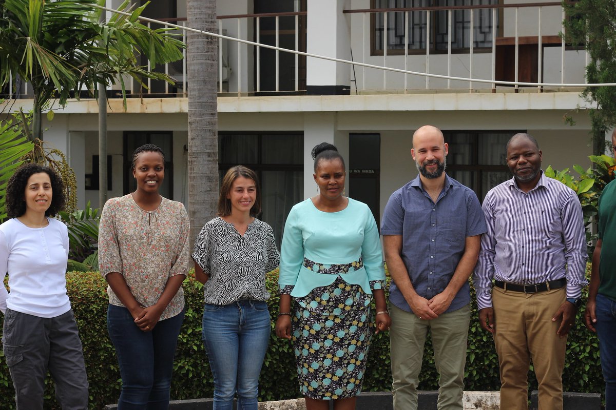 IUCN_Water's tweet photo. In Kilombero 🇹🇿, @IUCN's #SUSTAINPro aims to strengthen the #agriculture sector and bring in other value chain actors to promote appropriate scheme management, access to market, reduce human-wildlife conflicts and enhance #sustainability.
Full story: https://t.co/mCMM6kbje7 https://t.co/qHGtFhWQdY