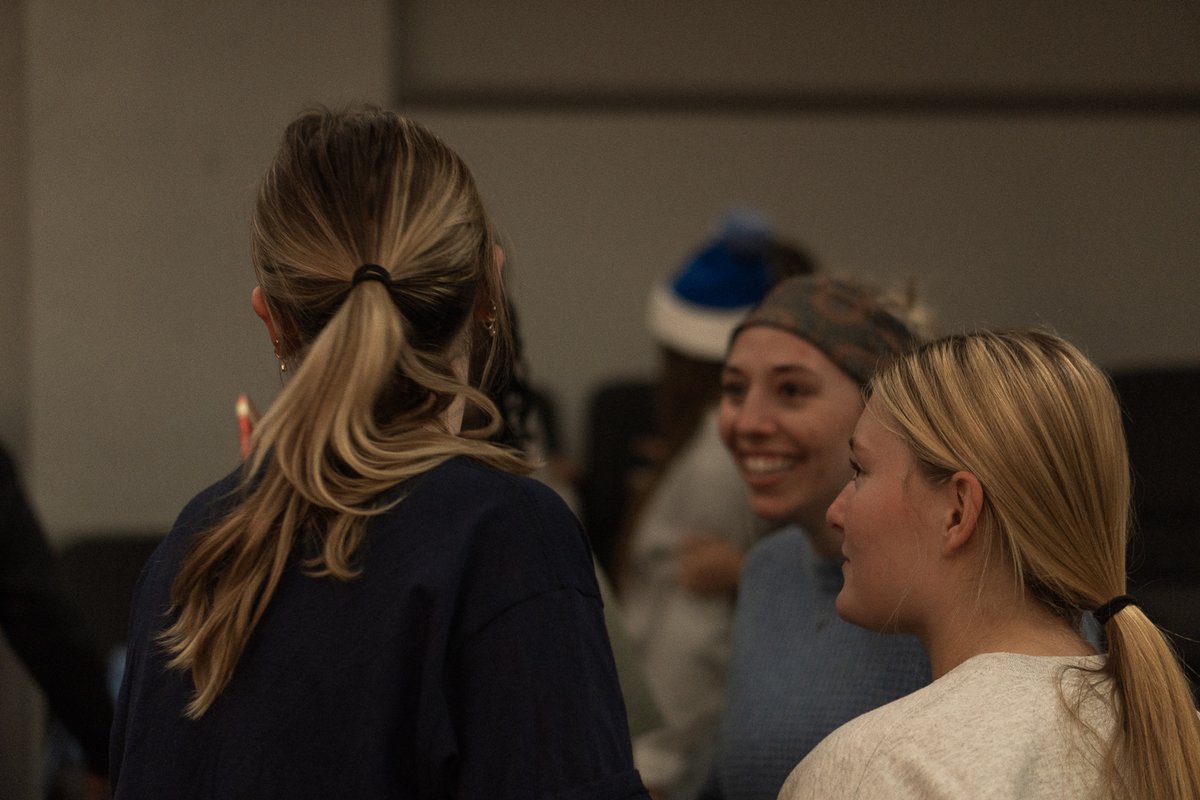 CottageGroveDSM tweet media