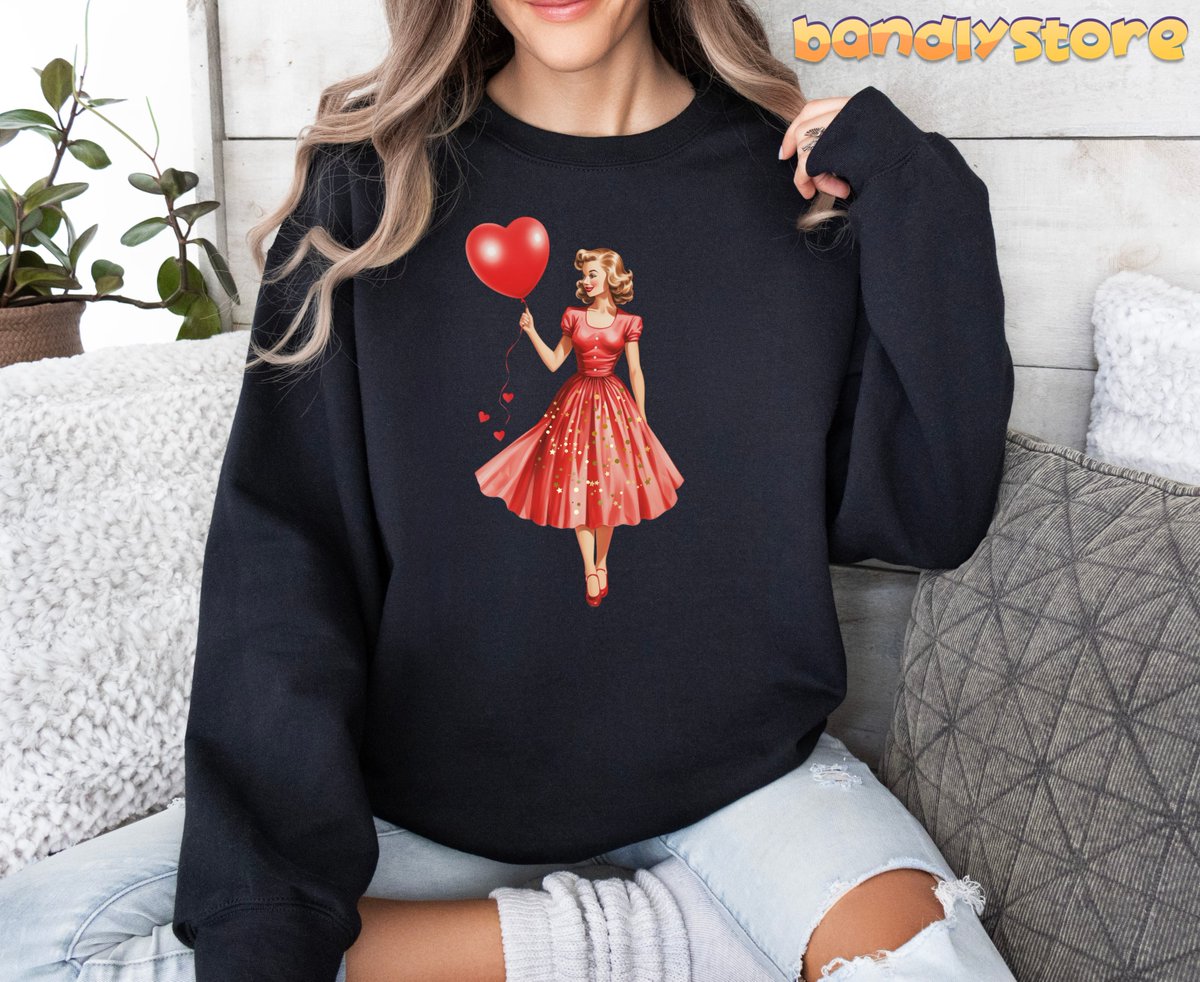 bandlystore's tweet photo. Our Valentine Girl Retro Vintage Sweatshirt is a must-have for the old-school romantic!

https://t.co/3cxys4zGc0

#CuteSweatshirt #VintageValentine #RetroValentine #TrendyShirt #CuteCrewneck #GalentinesDayShirt #ValentinesDayGift #Valentine #ValentineSweatshirt #Etsy #EtsyStore https://t.co/XQyCsK6PYn