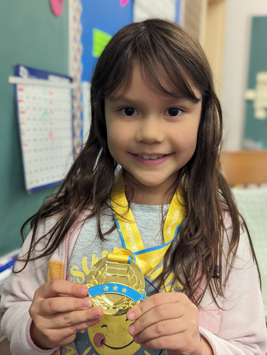 gillisgreen205's tweet photo. Big cheers today to these @knowledgehook #halfmathalon &amp; #fullmathalon achievers! 🥳 https://t.co/8mZmHYJzhV