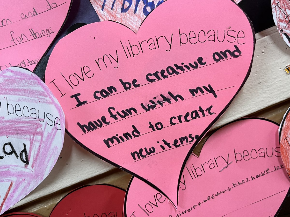MsPepeLibrarian's tweet photo. All of the reasons why my students @s4_belleville love their library ❤️ I cannot wait to add more hearts! #lovetoreadmonth #librarymedia 
@school4_dc @missmacbps https://t.co/3a8mUxgNYp