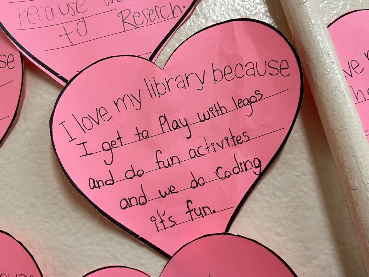 MsPepeLibrarian's tweet photo. All of the reasons why my students @s4_belleville love their library ❤️ I cannot wait to add more hearts! #lovetoreadmonth #librarymedia 
@school4_dc @missmacbps https://t.co/3a8mUxgNYp