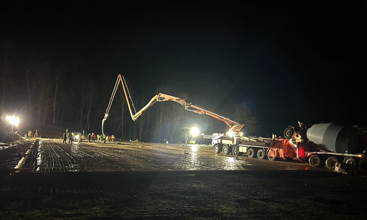 ForzaX1boats's tweet photo. Forza X1 marks a milestone with the first concrete pour at its manufacturing facility in Marion, North Carolina.
#ev #electricboats #boatbuilder #marineindustry #forzax1 
https://t.co/EMseYC0EhW https://t.co/47HntMzxOJ