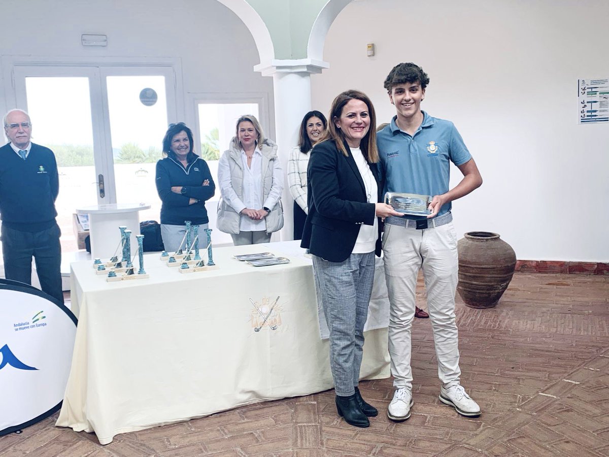⛳️🏆¡Queremos compartir una noticia con vosotros! Gonzalo Cuellar, socio del club, ha terminado en segunda posición en el prestigioso trofeo #Barbésula, que se ha celebrado en el campo de La Cañada. ¡Enhorabuena Gonzalo! 👏👏 Muy orgullosos de ti. #Golf