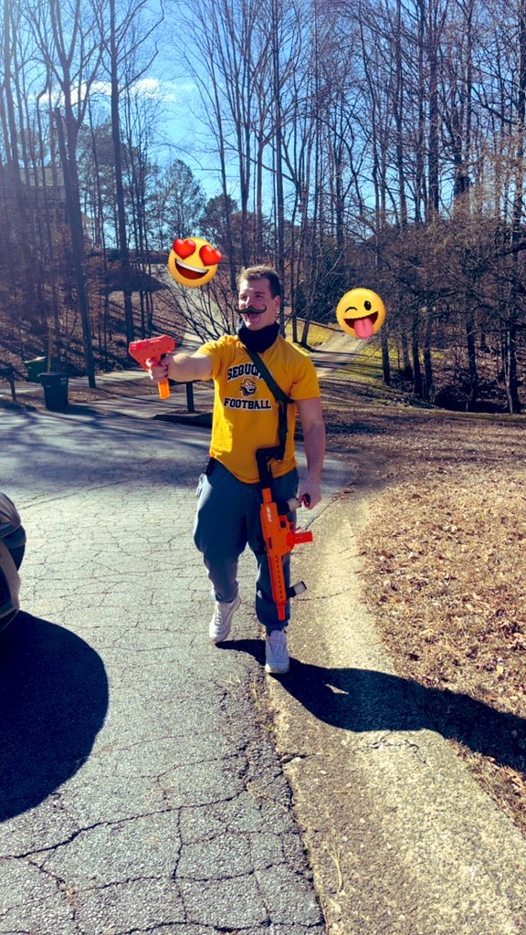 bulletbitches4L's tweet photo. Kendall avenged Lauren by shooting Dmitri! Gavin you’re next 😁 (3,4) @shsnerf2024 @Penetrators24 https://t.co/AuhYWQUedB