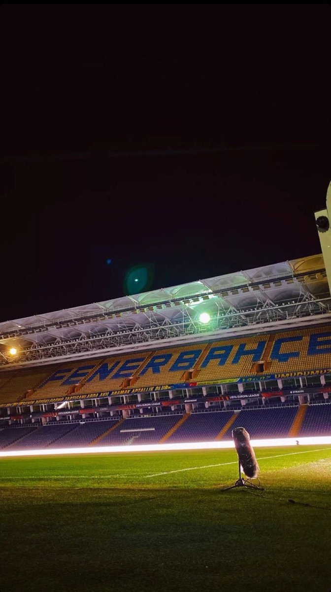 Duvar Kağıdı Etkinliği | Herkes kullandığı Fenerbahçe duvar kağıtlarını atsın.
