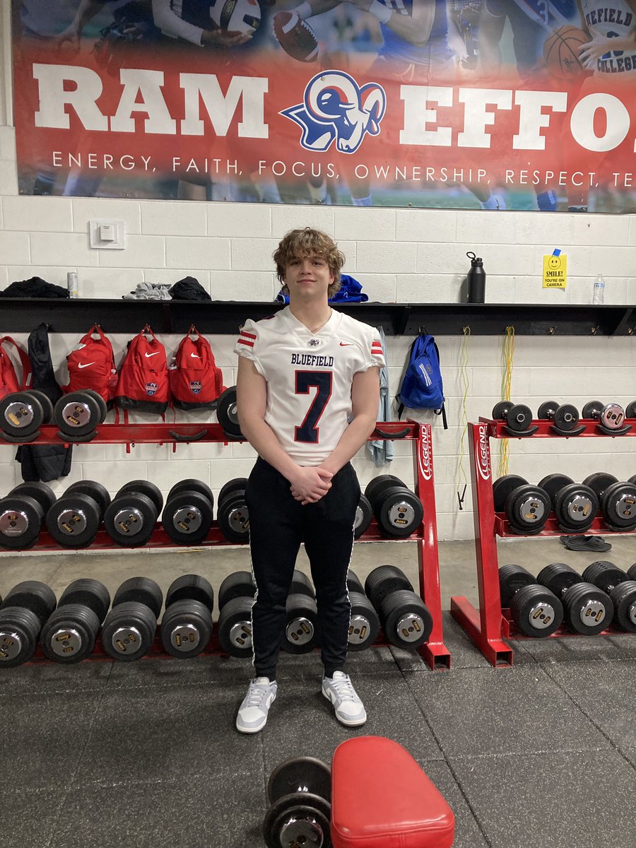 lucas marshall (@_lucasmarshall7) on Twitter photo After a great visit today, I am blessed to say that I have received my first offer from Bluefield University!
<a href="/HarlowjohnH/">Coach John Harlow</a> <a href="/CoachDarrow_71/">Coach Darrow_71</a> <a href="/Coach_oat/">otis williams</a> <a href="/glusk_BU/">Gil Lusk</a> <a href="/CoachMarcus8/">Coach Marcus</a> After a great visit today, I am blessed to say that I have received my first offer from Bluefield University!
<a href="/HarlowjohnH/">Coach John Harlow</a> <a href="/CoachDarrow_71/">Coach Darrow_71</a> <a href="/Coach_oat/">otis williams</a> <a href="/glusk_BU/">Gil Lusk</a> <a href="/CoachMarcus8/">Coach Marcus</a>