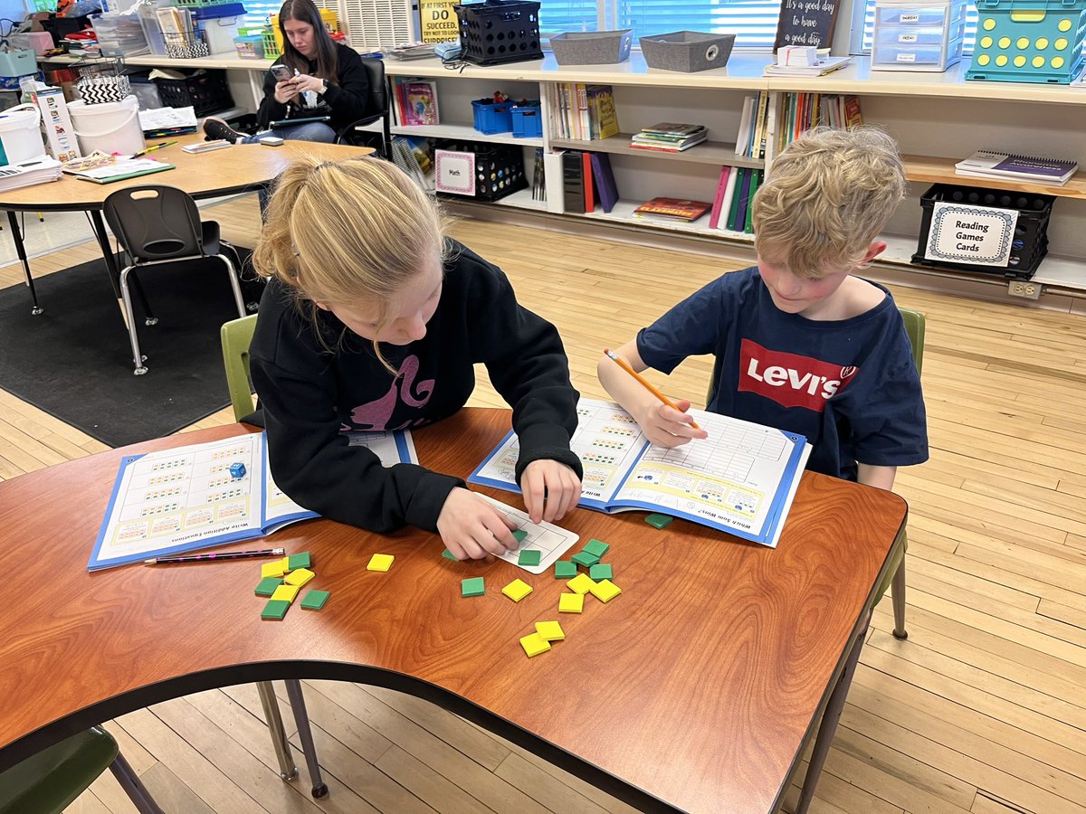 AmySessions13's tweet photo. We are “Doing the Math” today! We’re writing equations and using ten frames to help. They’re engaged and learning! @PrincipalPage @MrsCaretti @MrTommyDuke https://t.co/izMBqppMiZ