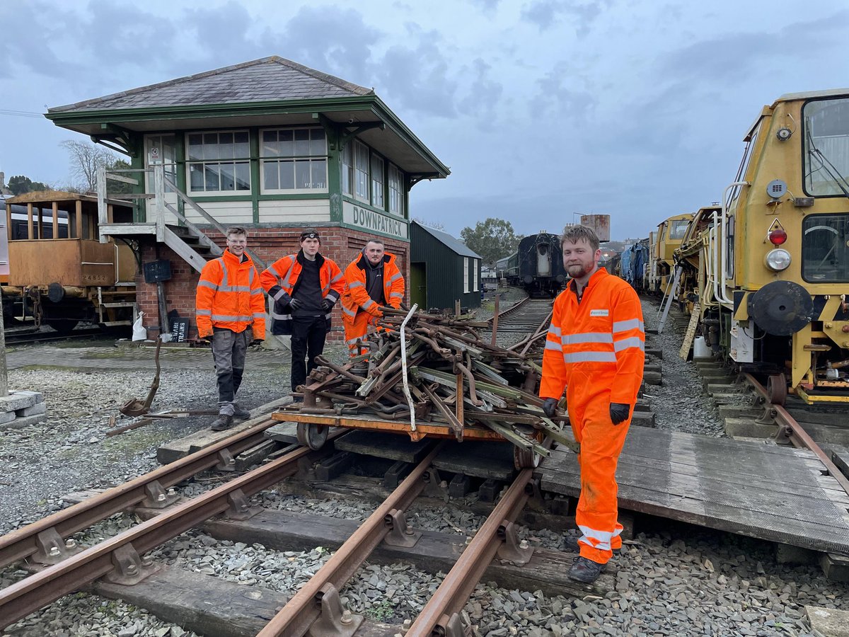 downrail's tweet photo. Work continues on the tidying up of the site, it seems remarkable the sheer amount of flotsom washed up during the floods - and remarkably heavy timber sleepers floated the whole way down the yard. https://t.co/JlbJrhuBxb