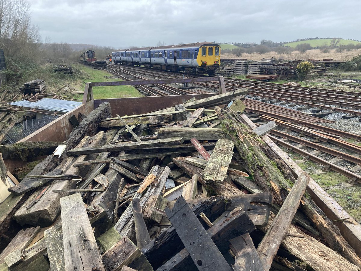downrail's tweet photo. Work continues on the tidying up of the site, it seems remarkable the sheer amount of flotsom washed up during the floods - and remarkably heavy timber sleepers floated the whole way down the yard. https://t.co/JlbJrhuBxb