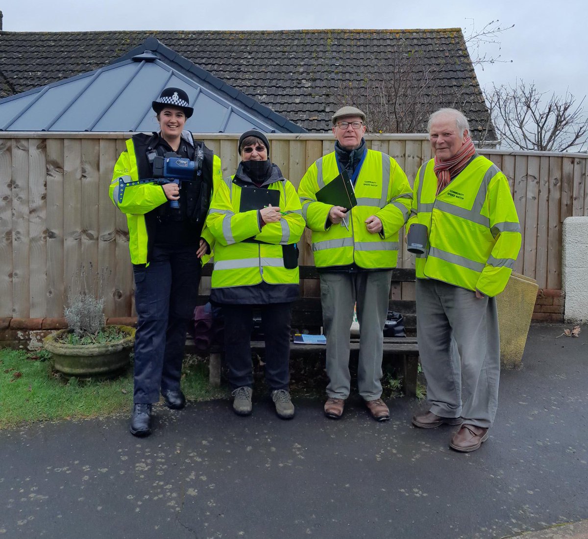 EastDevonPolice's tweet photo. On Thursday PC Chamberlain joined Newton Poppleford Community Speed Watch conducting speed enforcement. It’s brilliant to hear they’ve noticed a drop in speeding since setting up! @VisionZeroSW 👮🏻 https://t.co/8v8YJsF6C1