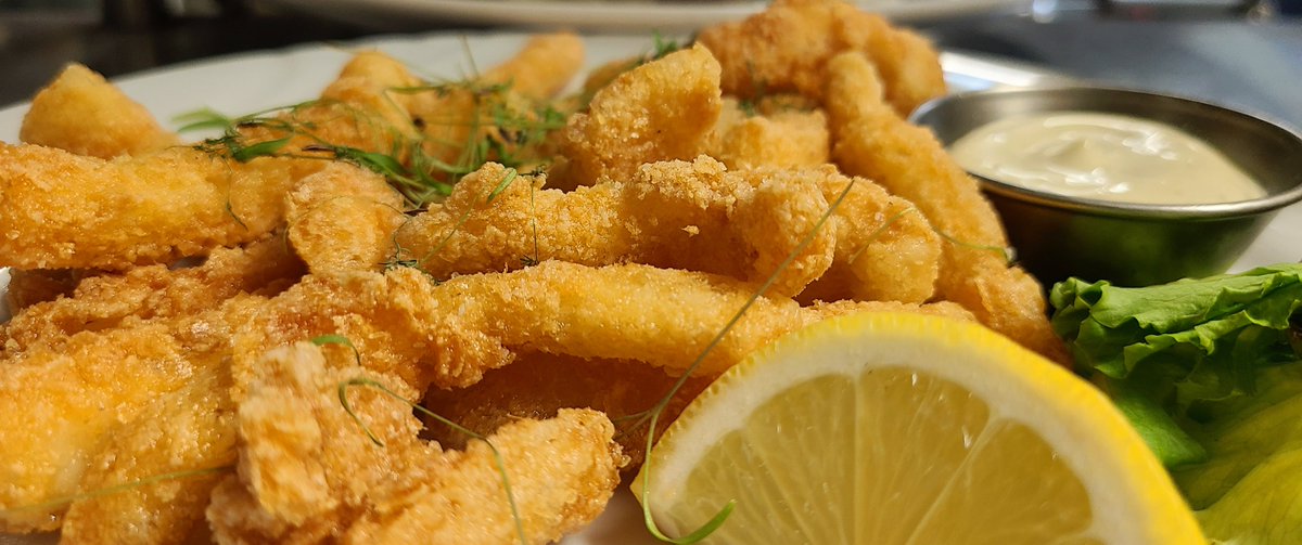 Nest_Nanaimo's tweet photo. We open at 430pm today! We look forward to serving you! #nananimo #dinnerservice #vanisleallsmiles https://t.co/uDAurqzwoE