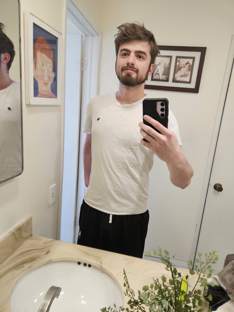 Tropical🌴 tweet media