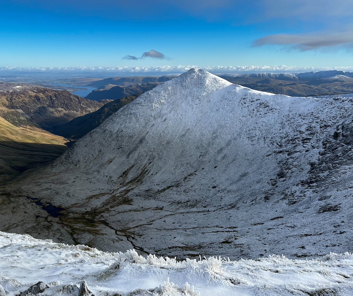 The north-west ridge of Catstycam described by #wainwright for ’Walkers with red blood in their veins’. #cumbria #lakedistrict #ullswater