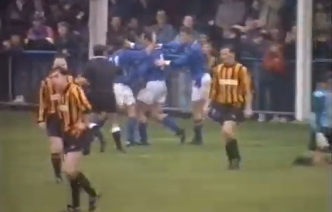 FootyArchives1's tweet photo. 🎬 6th November 1993: Caledonian FC lose out to the odd goal in 5 against champions-elect Huntly.  CLICK HERE: https://t.co/VDzMDtJb9E ||| @TheICTPodcast @realMarkBoag @HighlandHistory @pieandbov @Nareystoepoker @SFitbaws @AMoff7 @ASutherland1983 @NutmegMagazine https://t.co/nCiKRkIpdk