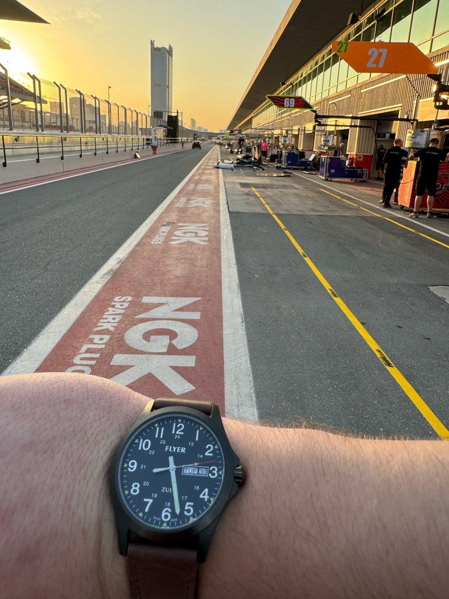 One of our FLYER Zulu watches is currently roaming around the pit lane at @dubaiautodrome during the @asianlemansseries attached to one happy member of our community. Thanks for sending us the photo! ⌚️🏎️🇦🇪

#aviation #pilot #avgeek #watches #watch #aircraft #airplane #dubai #uae