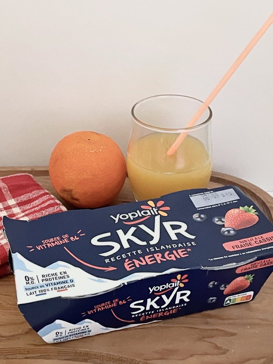 Collaboration Commerciale.
Je remercie la marque @yoplaitfrance ainsi que @sampleo_france de m’avoir fait découvrir la gamme Skyr.

#sampleo #yoplaitskyràlafrançaise #yoplaitskyr #skyrpréférédesfrançais #publicité  #collaborationcommerciale