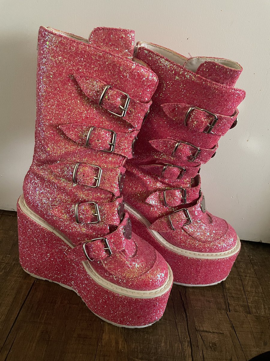 Hi rave besties, i hate to do this but im selling my demonias :(( 
Theyre just a tad too small for me which is why i cant wear them, so they need a good home! 
Size 10, $130 including shipping. Only worn them a couple times so theyre like new!!
Rts appreciated <3