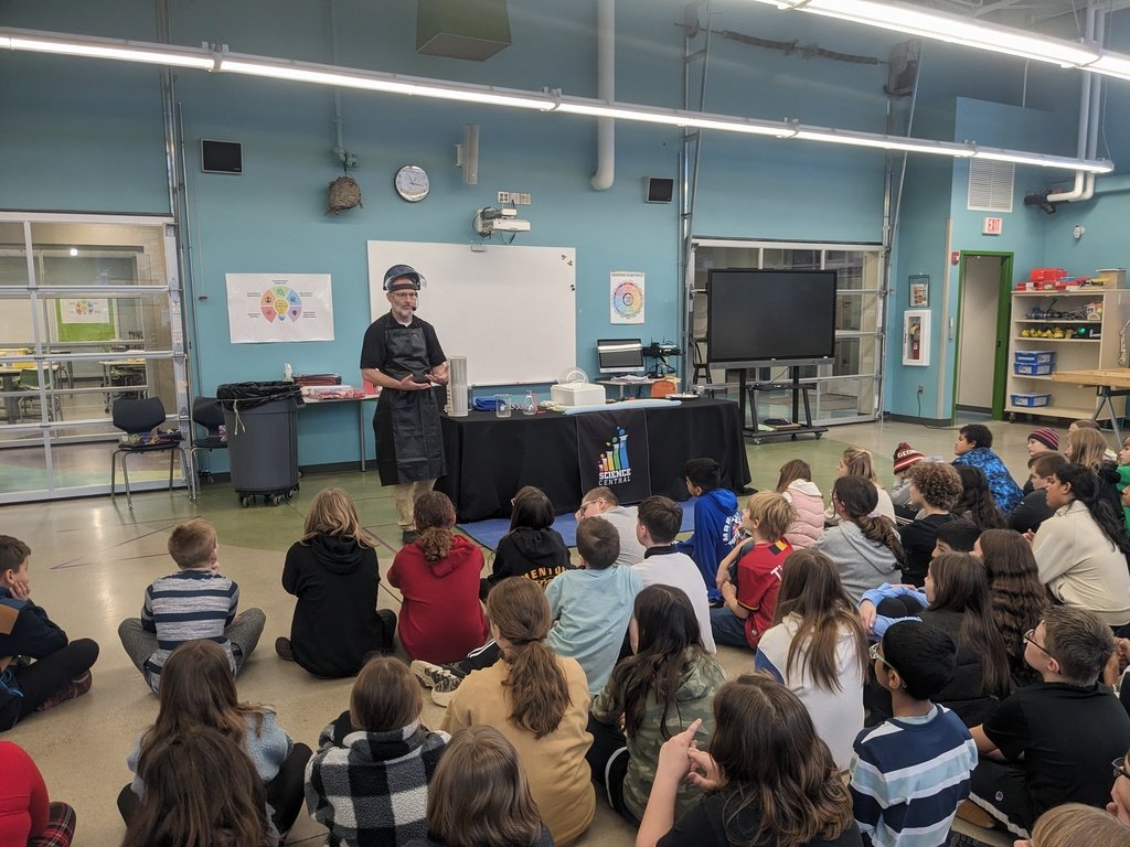 WashingtonSTEM tweet media