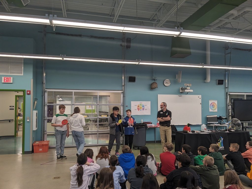 WashingtonSTEM tweet media