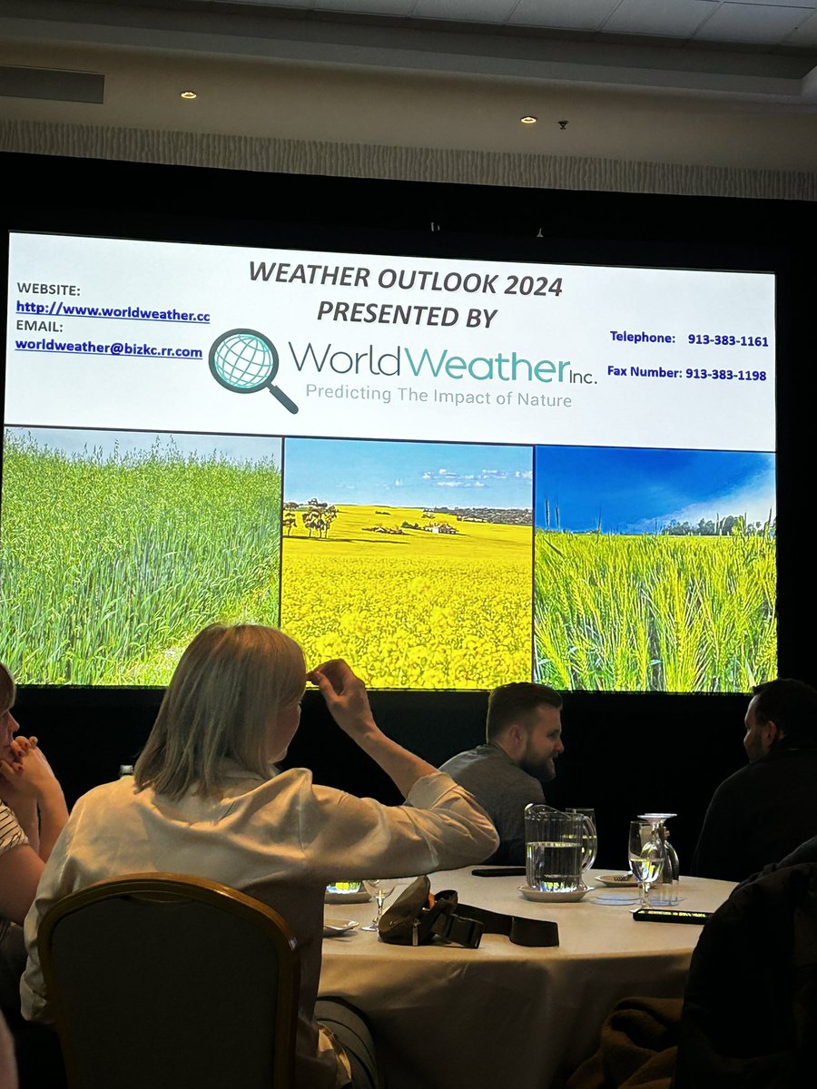 Hazmatt665's tweet photo. Finishing up another great #crossroads24 ag conference by listening to the meteorologist Drew Lerner, hope he has some good things to say! https://t.co/uM5PYyrN9g
