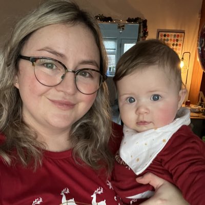 Jen tweet media