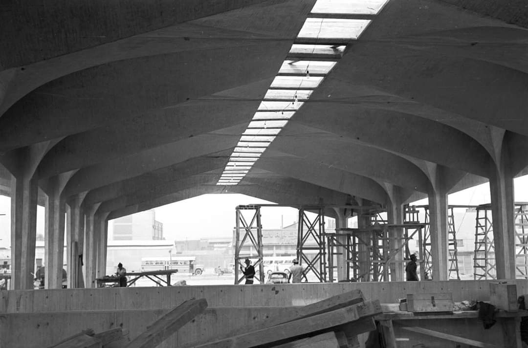 mafcultura's tweet photo. 🥇¡Trivia Trivia!
MX-MAF-DGCSGDF-010899-R601-013-03
¿ Qué estación del Metro es ?
¡Déjanos tus respuestas en los comentarios!
#trivia #acervomaf #imágenes #dondees #fotohistoria #metrocdmx #fotografía #historiacdmx https://t.co/WTBQdwsZsS
