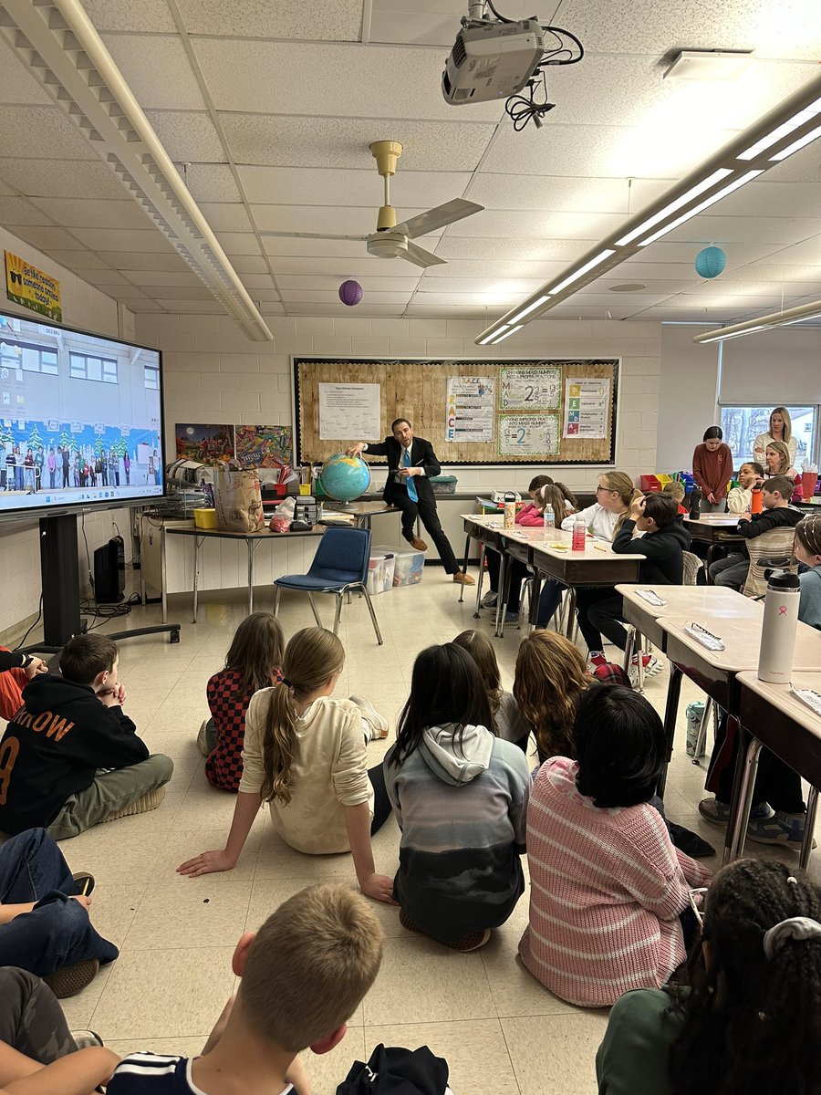 Miss Carly D’Angelo tweet media