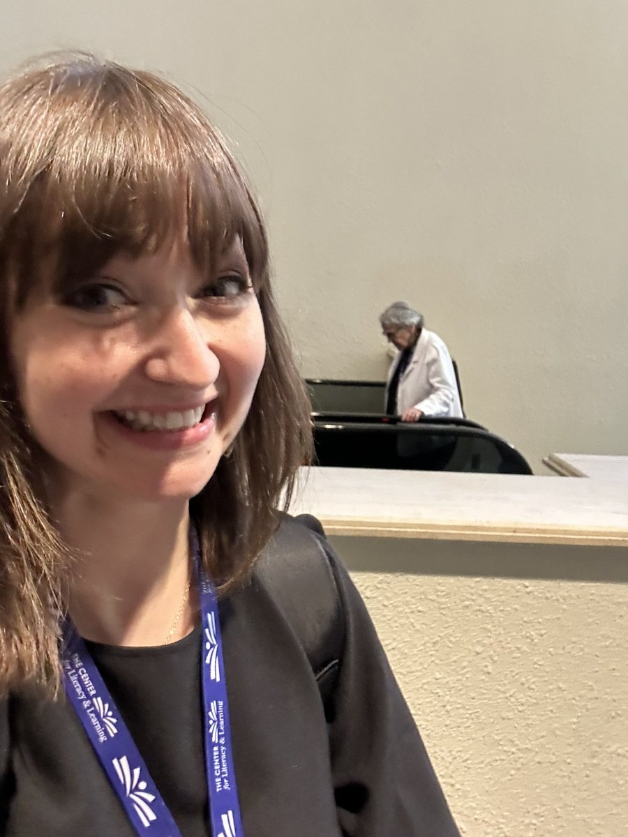_Lacey_Ladd's tweet photo. A little more #conferencegawking. Dr Archer! https://t.co/8Wc9VzMe4b