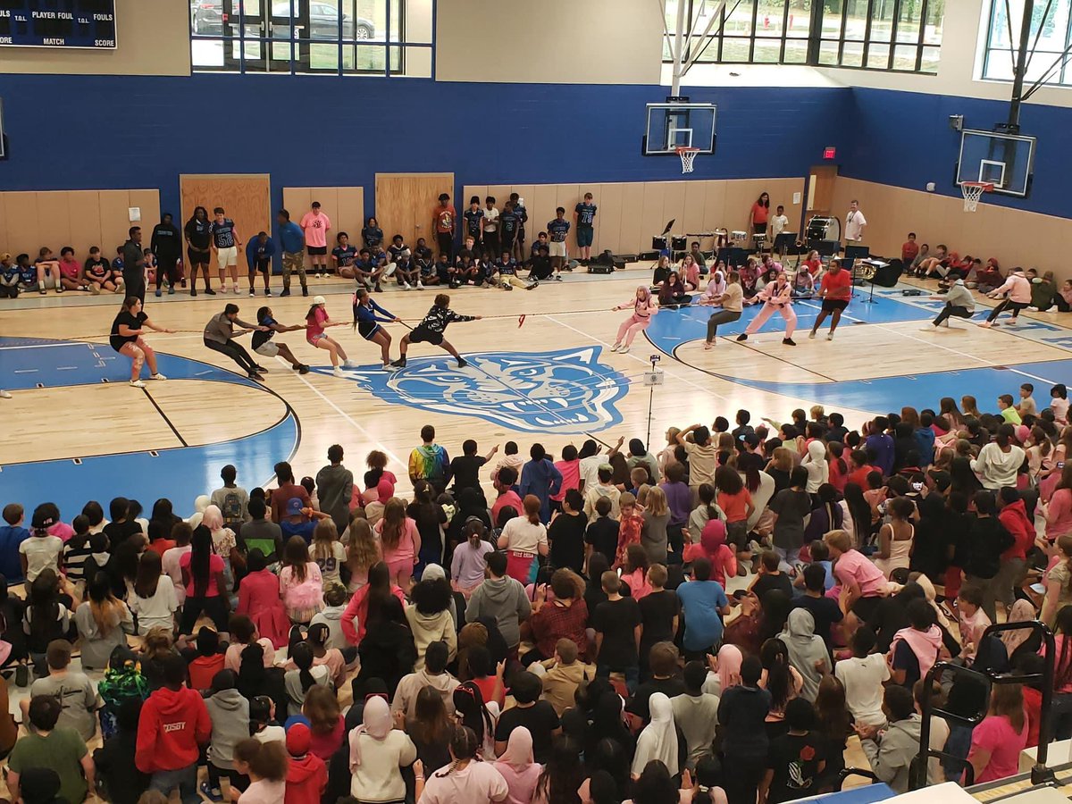 Minerva Park MS celebrated our 1/2 Birthday today! 🥳
July 31, 2023 ➡️ January 31, 2024

We brought together a brand new staff &amp; students from all around the district to create an awesome new middle school. 

We’re proud of what we’ve accomplished and look forward to the future!