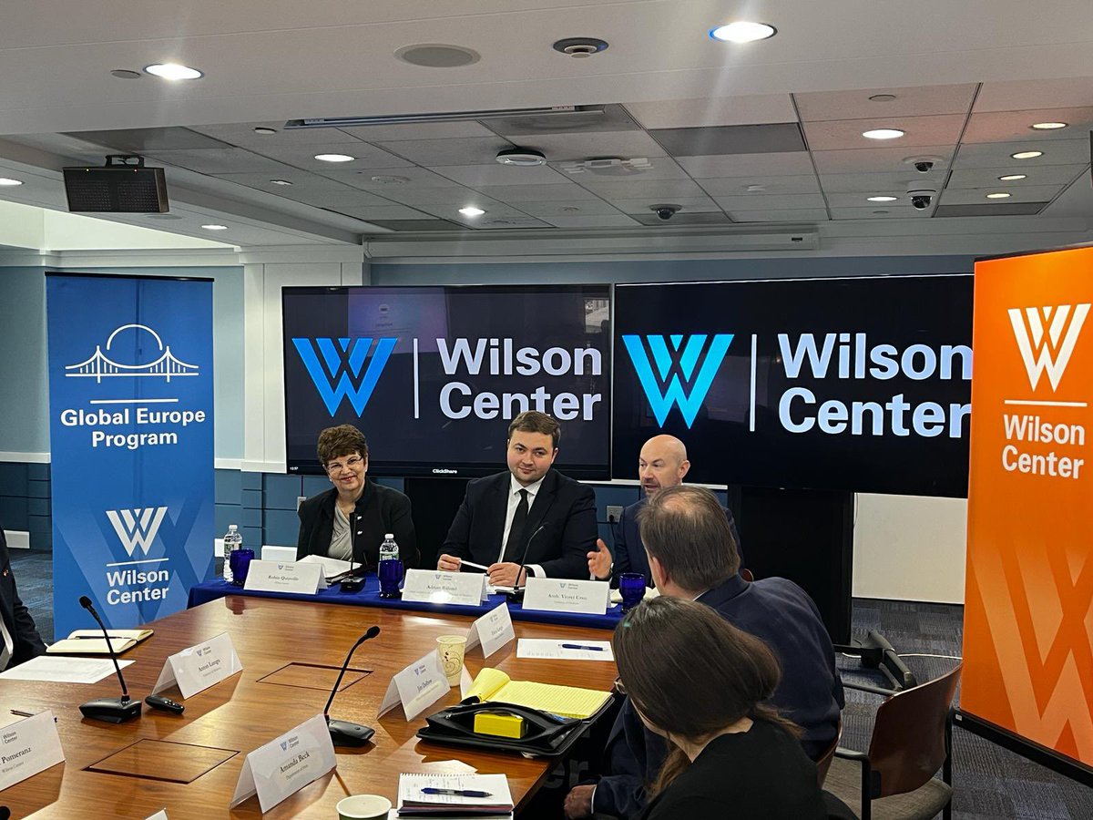 Tgther with <a href="/viorelursu_md/">Viorel Ursu</a> had a dynamic exchange on #moldova’s EU integration and US strategic role in the process.
Thank you <a href="/TheWilsonCenter/">The Wilson Center</a> &amp; <a href="/RQuinville/">Robin Quinville</a> for making it happen, your work is amazing.