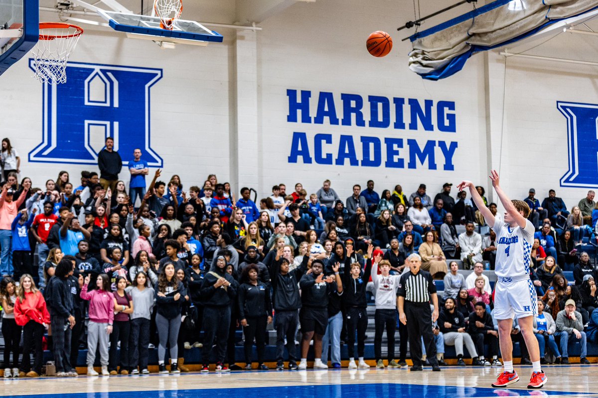 HALionsLive's tweet image. We couldn’t pick a favorite from Friday night, so here are 4. 
📸 @murphychatt