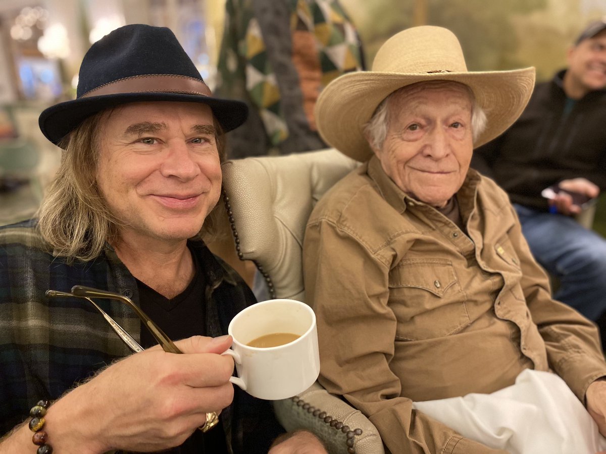 tom freund tweet media