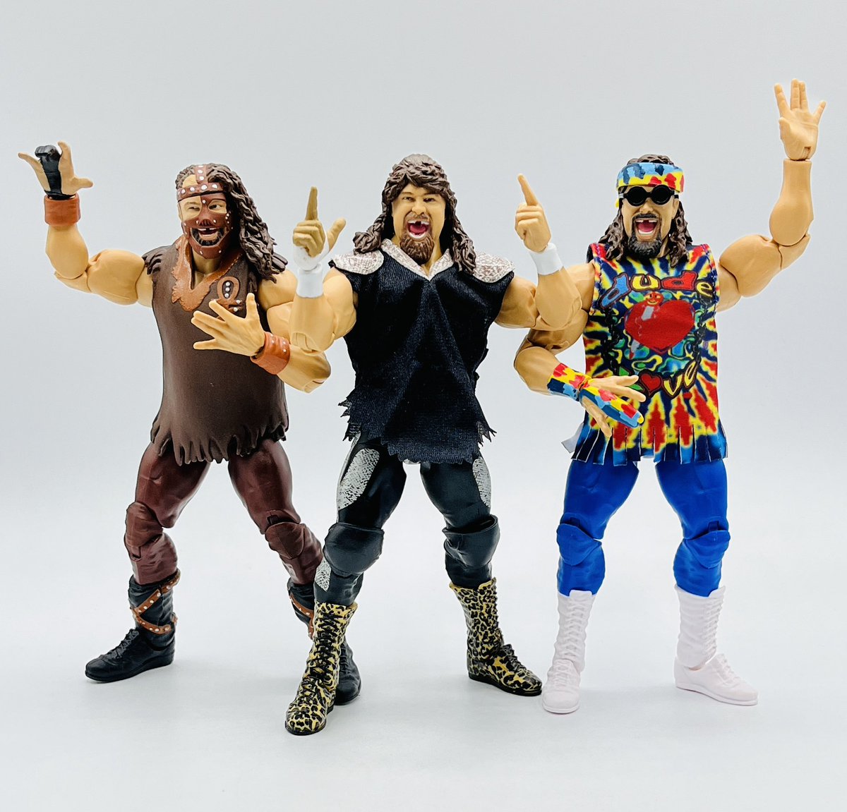 sirpaul64's tweet photo. The ringside collectibles three faces of Foley exclusive review is up right now on my YouTube channel grab it over at @ringsidec using discount to save 10% ! #wwe #scratchthatfigureitch #toys #toy #mickfoley #3facesoffoley #mankind #cactusjack #toyunboxing #toyreview #wrestling https://t.co/ck1K70hFAl