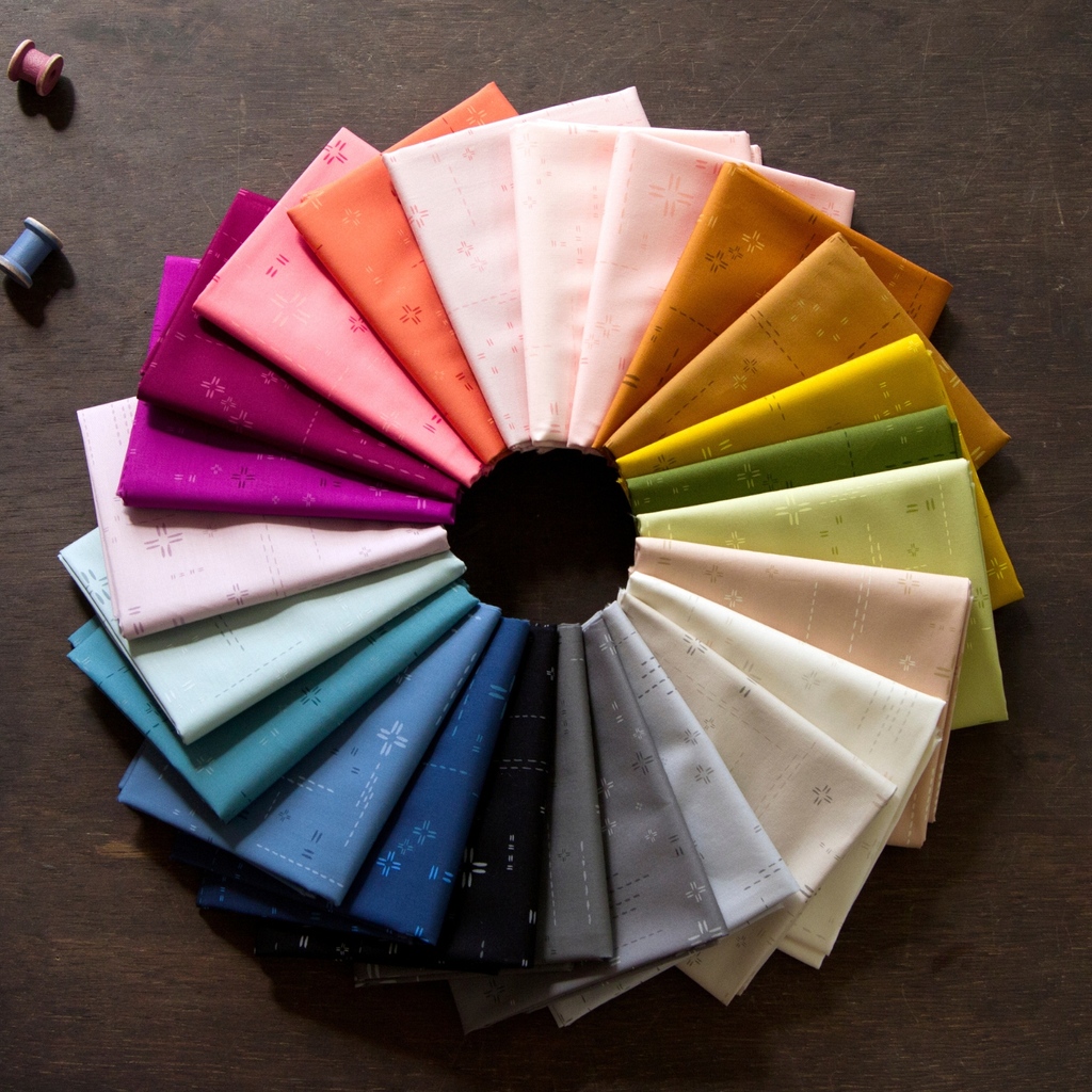 ArtGalleryFab's tweet photo. 🙋‍♀️🙋‍♂️ Love #AGFDecostitch? Swipe ➡️ for the rainbow 🌈 of colors! Perfect for every mood and project! 🧵✂️ What's your favorite? 🎨 #ArtGalleryFabrics #QuiltingFabric #AGFElements #BlenderFabrics #HandmadeIsBest #Sewing https://t.co/ELXsyiCshi