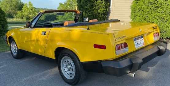 Capital_Triumph's tweet photo. It's WEDGEnesday!
This lovely yellow 1979 TR7 belongs to new CTR Club member Mike. Welcome to the club!
#Triumph #TR2 #TR3 #TR4 #TR5 #TR250 #TR6 #TR7 #TR8 #Spitfire #GT6 #Stag #Herald #Vitesse #Dolomite #StandardTriumph #BritishLeyland #LittleBritishCar #LBC https://t.co/TlFL0TLCs2