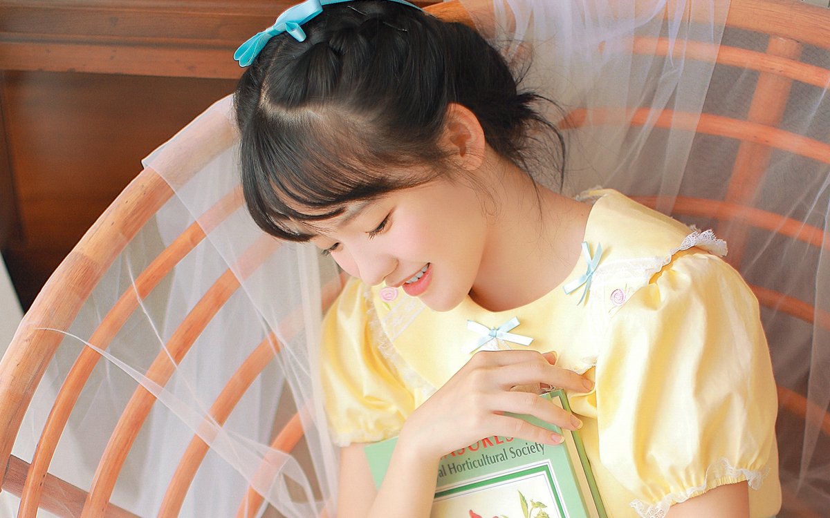 FlowFlowve65287's tweet image. Sự tỏa sáng của cô ấy làm cho thế giới này trở nên sáng sủa hơn.