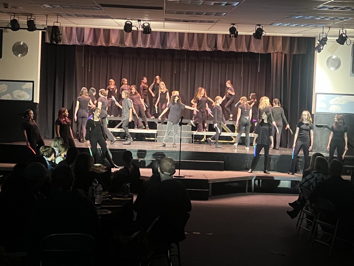 Stacey Perkins (@fhsaperkins) on Twitter photo FHSA Night of Pure Imagination Dinner Theatre was amazing!! Yummy food, great ASB servers, and an unforgettable performance <a href="/FlyingHillsFAME/">Flying Hills School of the Arts</a> <a href="/CajonValleyUSD/">CajonValleyUSD</a> <a href="/CajonVapa/">Cajon Valley VAPA</a> <a href="/davidmiyashiro/">david miyashiro</a> FHSA Night of Pure Imagination Dinner Theatre was amazing!! Yummy food, great ASB servers, and an unforgettable performance <a href="/FlyingHillsFAME/">Flying Hills School of the Arts</a> <a href="/CajonValleyUSD/">CajonValleyUSD</a> <a href="/CajonVapa/">Cajon Valley VAPA</a> <a href="/davidmiyashiro/">david miyashiro</a>