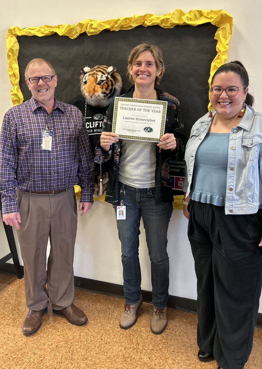 Congrats to our @cliftoncds #TeacherOfTheYear! Lauren Stonecipher teaches #CareerPrep, working with students across all CTE clusters. She is committed to building strong transition skills & ensuring all students have a concrete plan after graduation. #AISDSalute2024 @WeAreAISD