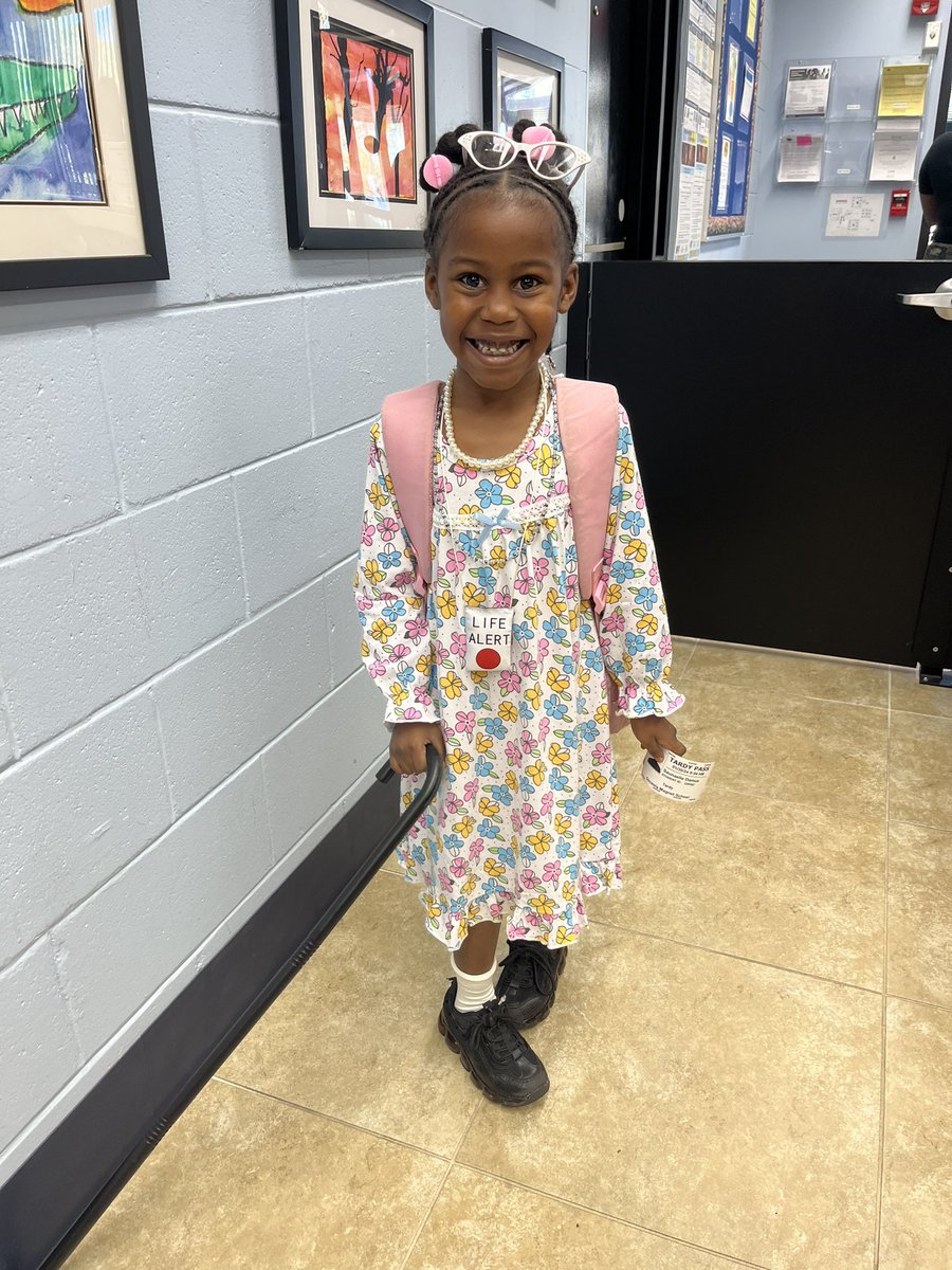 Natalie Ern tweet media