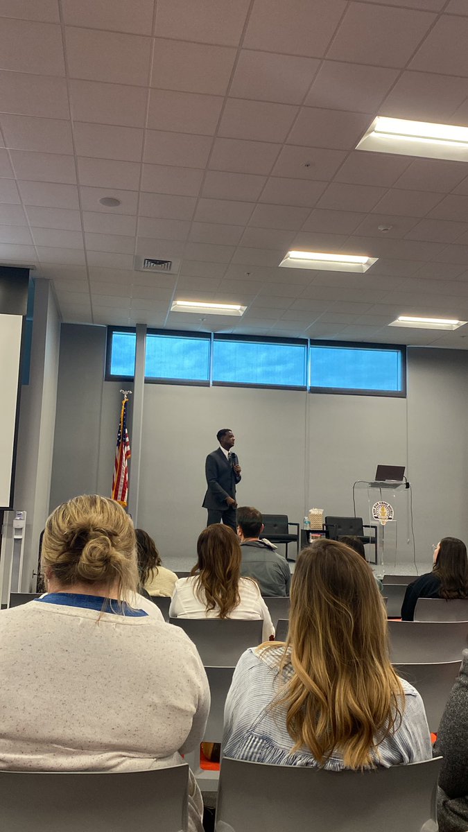 Thanks You to the Fruitvale School District, KCSOS, and 21 CSLA for bringing Dr. Anthony Muhammad  to Bakersfield!