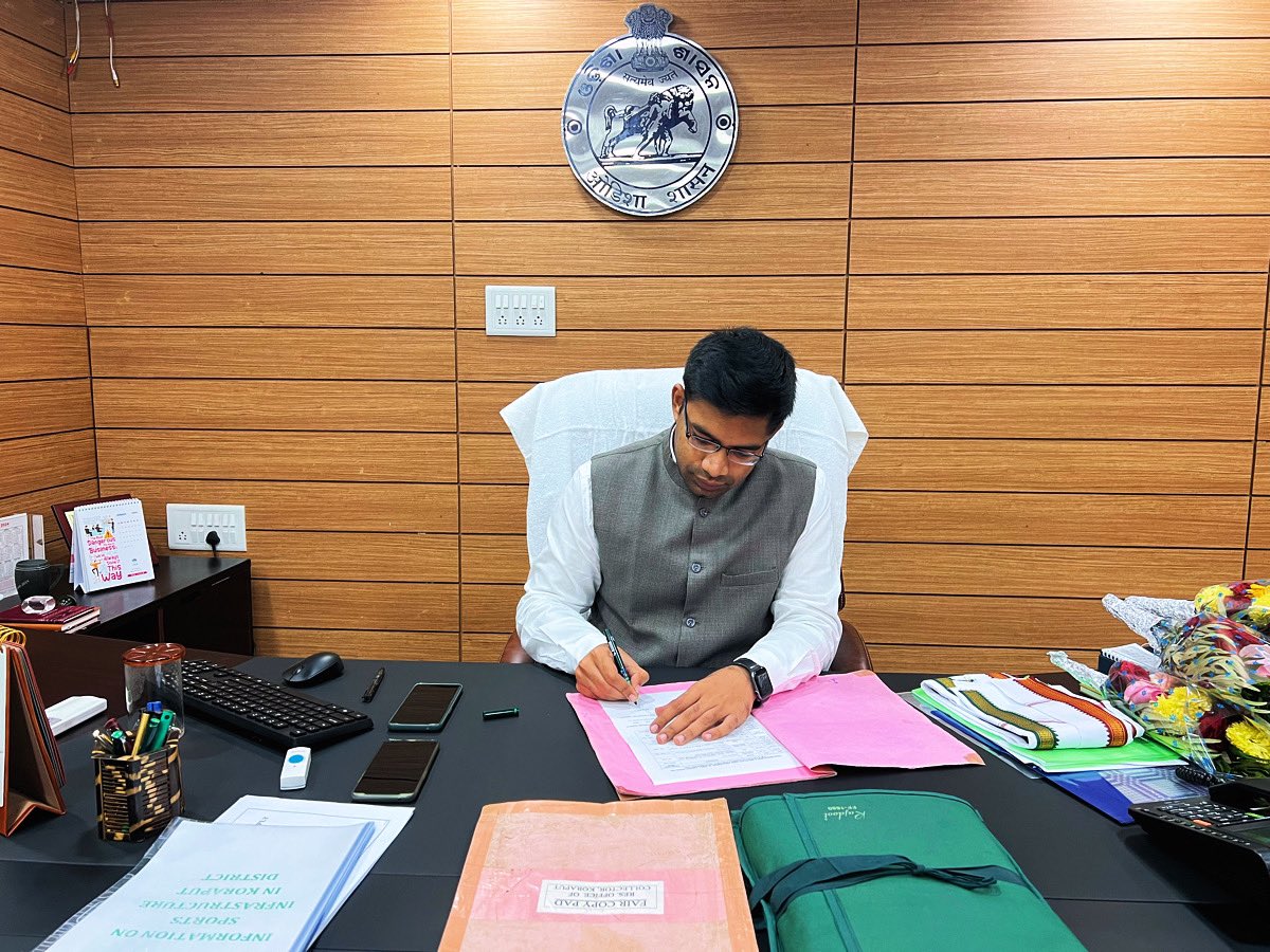 Assumed charge as Collector and District Magistrate, Koraput. Looking forward to new beginnings. 🙏🏼

#ias
#collector 
#koraput