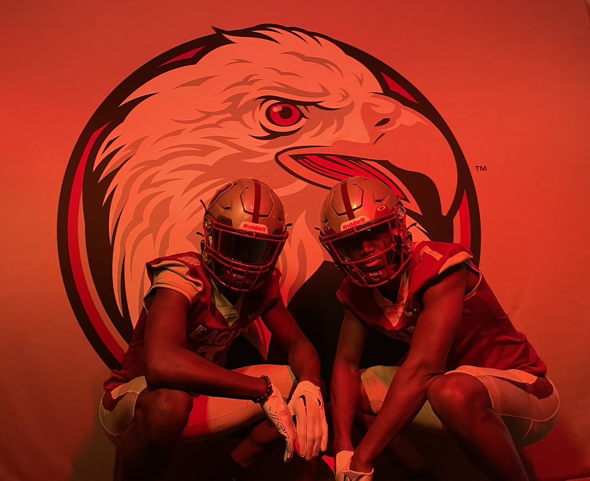 chaunceysumpter's tweet photo. Huge thanks to @CoachLemn for giving me an offer to play at Bridgewater 
@Coach_McGuire5 @CAPSfootball  @CoachKenSheff  @CoachBreezi https://t.co/5BWW054VZI