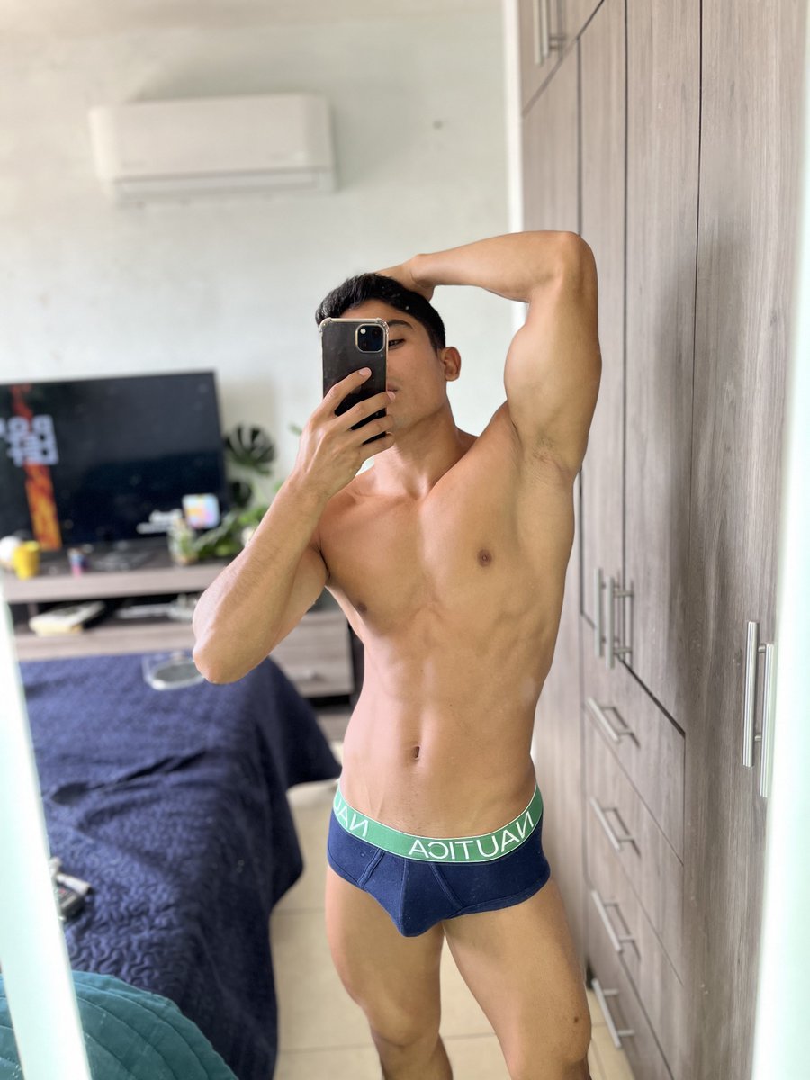NelsoGarcia3's tweet photo. Hilo de bultos🥵 https://t.co/CIJWP15rmS
