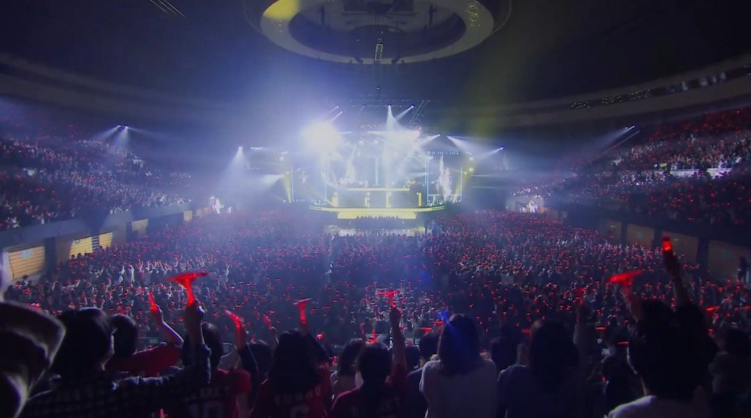 bigeastchego's tweet photo. ➾でギリギリまで観てたんだけどもっと早く観るべきだった😭何で最終日🫣
曲も衣装も当然ドームと違うのあるし何よりユノちゃんが怪我してないから全力で走り回ってジャンプしてクルクルしてるの。貴重な映像だったよね、あ~後悔😮💨૭
Boleroは泣けたな~😢
#東方神起
#CLASSYC https://t.co/HcvpIwcFLR
