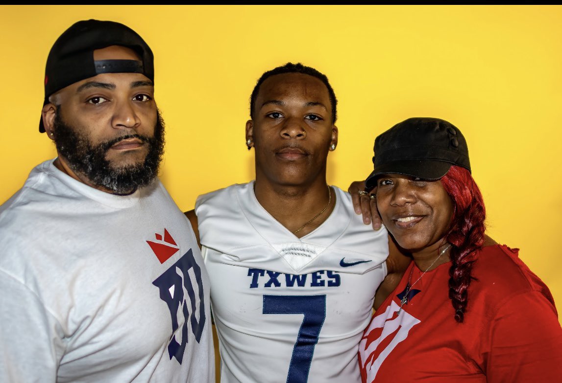 jaden (@_jayshel) on Twitter photo After a great Visit and conversation with <a href="/Coach_RGlover/">Ryan Glover</a> I have earned an offer to continue my athletic and academic career with <a href="/TxWesFootball/">TxWes Football</a> <a href="/Coach_Fudge/">Isaac Fudge</a> <a href="/CoachMaxwe11/">Michael Maxwell</a> <a href="/wgjones85/">Greg Jones</a> After a great Visit and conversation with <a href="/Coach_RGlover/">Ryan Glover</a> I have earned an offer to continue my athletic and academic career with <a href="/TxWesFootball/">TxWes Football</a> <a href="/Coach_Fudge/">Isaac Fudge</a> <a href="/CoachMaxwe11/">Michael Maxwell</a> <a href="/wgjones85/">Greg Jones</a>
