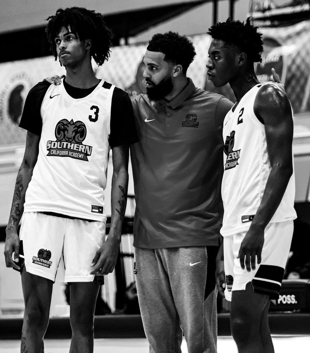 I don’t need my guys to run through a wall for me. I’ll run through a wall for them instead. @NaasCunningham @Larrygetbuckets @SocalAcad 🐏🤞🏽❤️