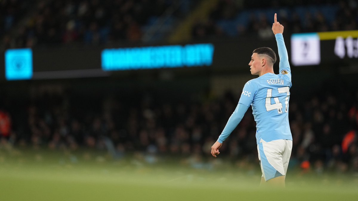 PhilFoden's tweet photo. +3 on a school night 👌 https://t.co/a92r0TJuqm